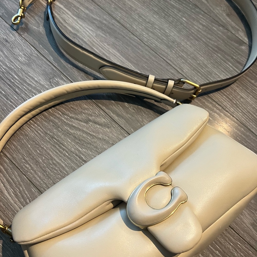 COACH PILLOW TABBY SHOULDER BAG 26